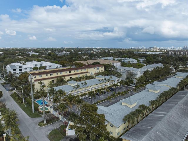 2660 NE 8th Avenue 102, Wilton Manors, FL 33334