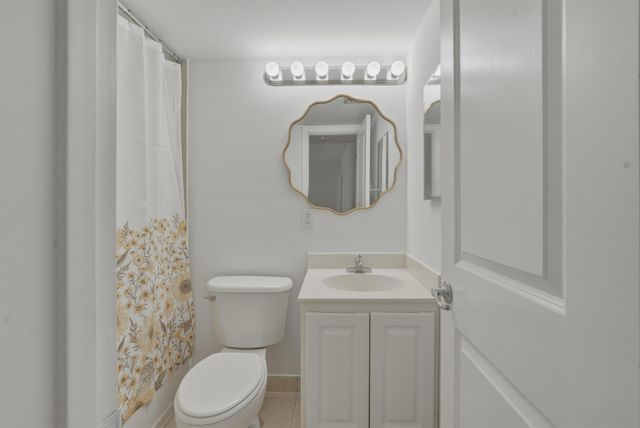 2660 NE 8th Avenue 102, Wilton Manors, FL 33334