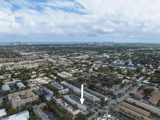 2660 NE 8th Avenue 102, Wilton Manors, FL 33334