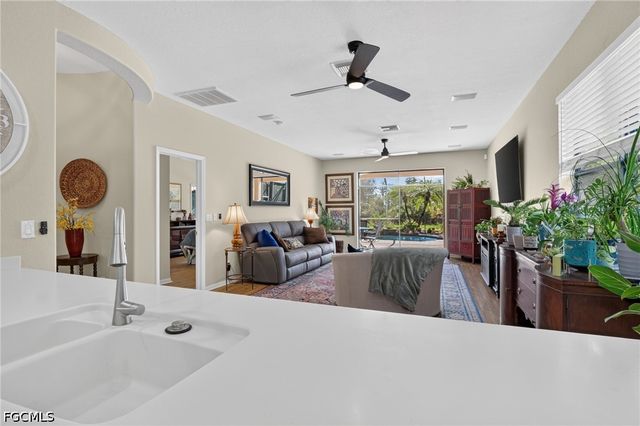 12148 Country Day CIR, Fort Myers, FL 33913