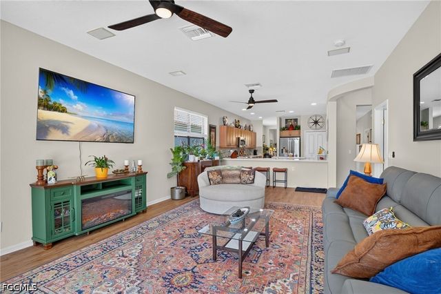 12148 Country Day CIR, Fort Myers, FL 33913
