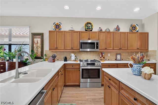 12148 Country Day CIR, Fort Myers, FL 33913
