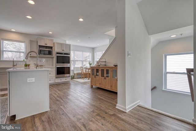 161 HIGH POINTE DR, Hummelstown, PA 17036