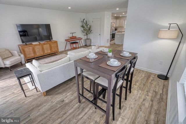 161 HIGH POINTE DR, Hummelstown, PA 17036