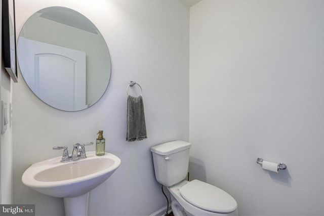 161 HIGH POINTE DR, Hummelstown, PA 17036