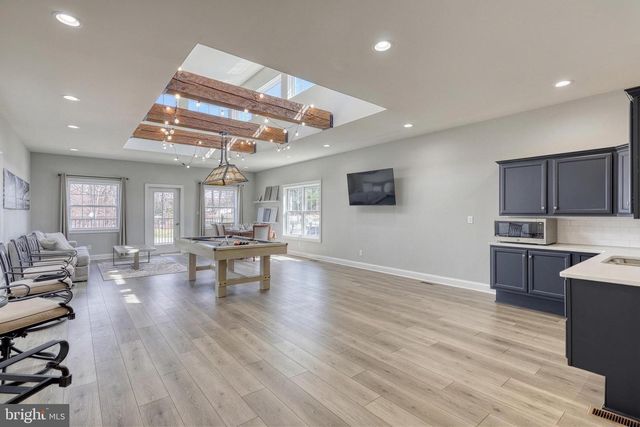 161 HIGH POINTE DR, Hummelstown, PA 17036