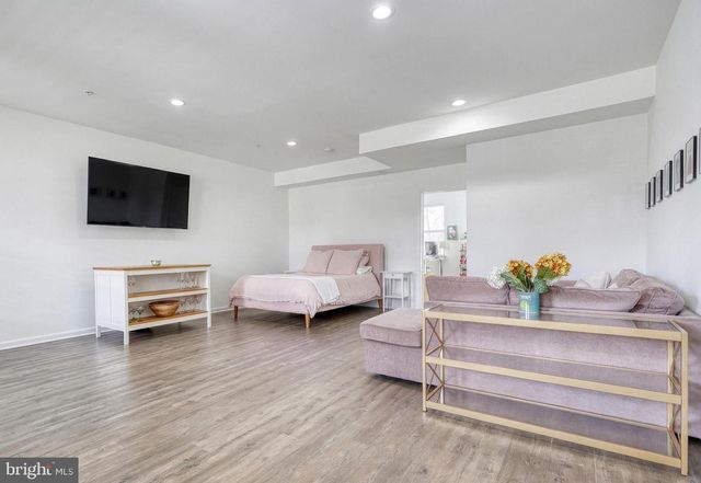 161 HIGH POINTE DR, Hummelstown, PA 17036