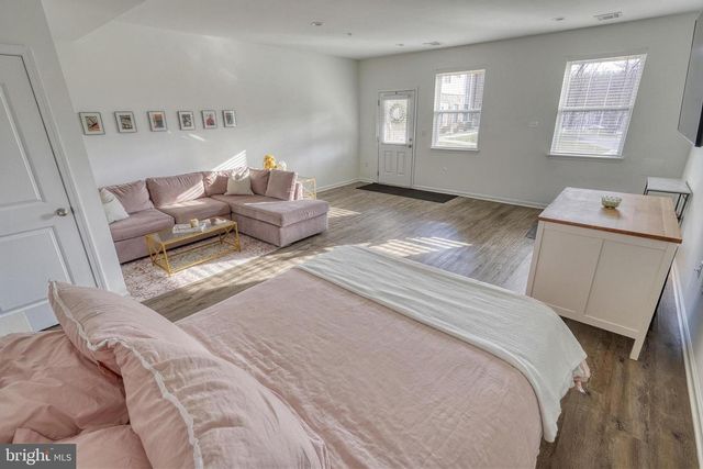 161 HIGH POINTE DR, Hummelstown, PA 17036