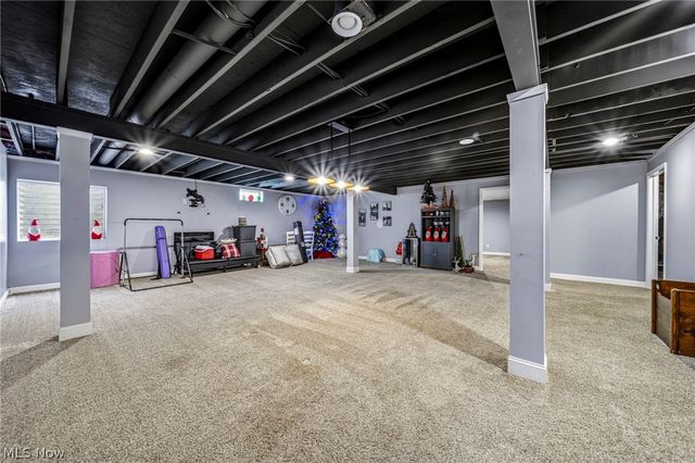 7347 Warblers Lane, North Ridgeville, OH 44039