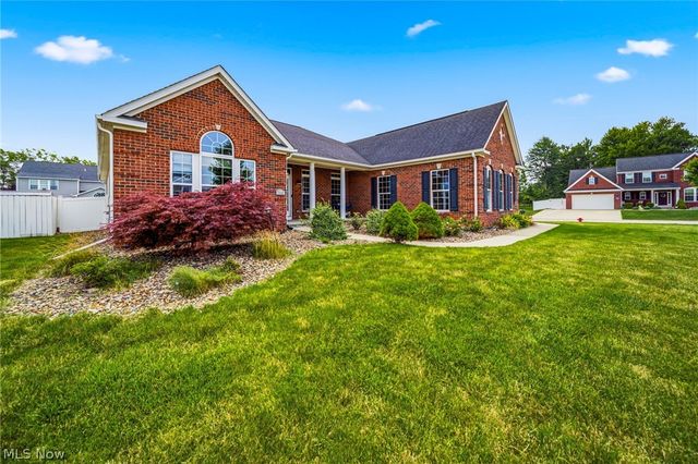 7347 Warblers Lane, North Ridgeville, OH 44039