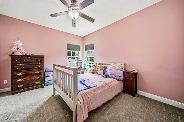7347 Warblers Lane, North Ridgeville, OH 44039