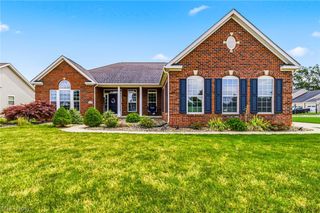 7347 Warblers Lane, North Ridgeville, OH 44039