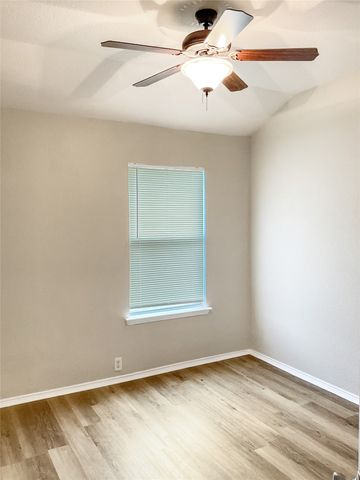 8429 Beaufort Court, Fort Worth, TX 76123