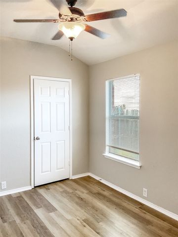 8429 Beaufort Court, Fort Worth, TX 76123