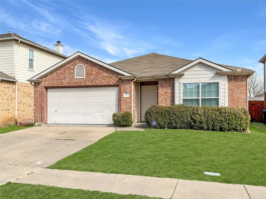 8429 Beaufort Court, Fort Worth, TX 76123