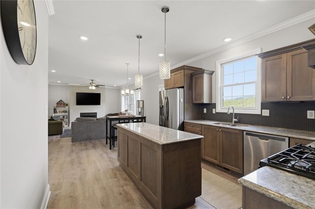 301 Juniper Way, Peters Twp, PA 15317