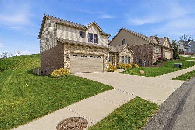 301 Juniper Way, Peters Twp, PA 15317