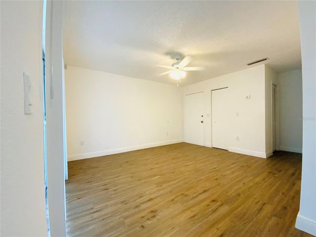 305 E WELLINGTON COURT 62, Tampa, FL 33604