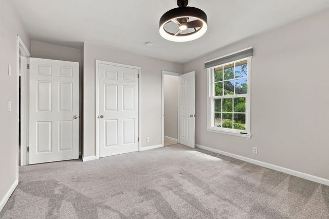 211 Blue Ridge Dr, Old Hickory, TN 37138