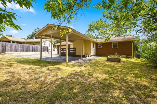 211 Blue Ridge Dr, Old Hickory, TN 37138