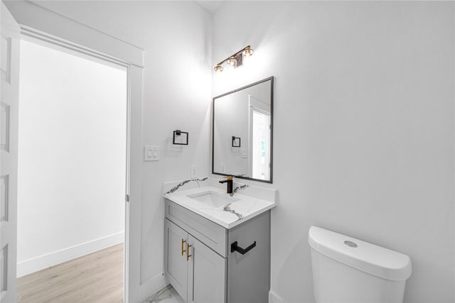 4902 Higgins Street A, Houston, TX 77033