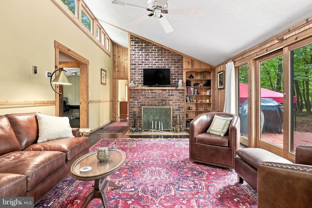 664 TUCKAHOE TRL, Hedgesville, WV 25427