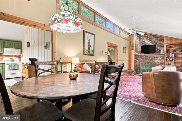 664 TUCKAHOE TRL, Hedgesville, WV 25427