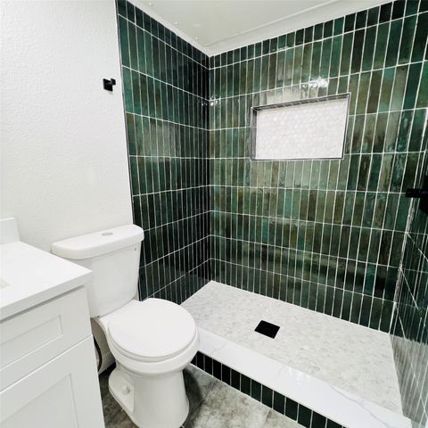 1703 Justin Lyn Street, Arlington, TX 76012