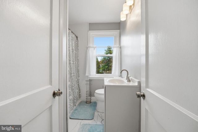 1646 INGRAM RD, Baltimore, MD 21239