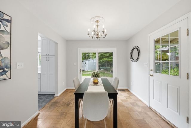 4414 GLENN ROSE ST, Fairfax, VA 22032