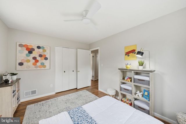 4414 GLENN ROSE ST, Fairfax, VA 22032