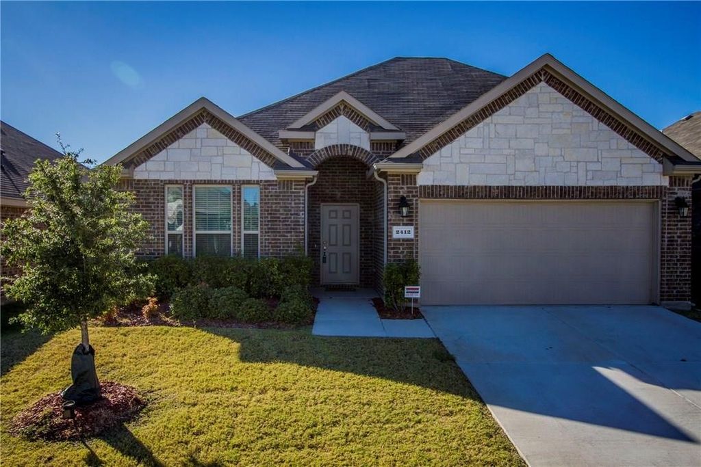 2412 Michelle Creek Drive, Little Elm, TX 75068