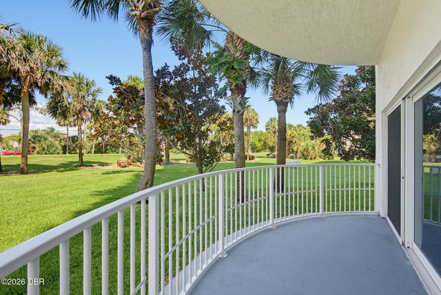 2 Oceans West Blvd Apt 103, Daytona Beach Shores, FL 32118