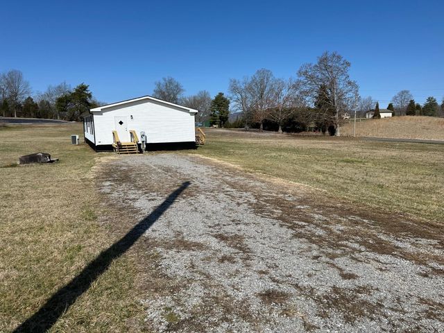 165 Tower Road, Grandview, TN 37337