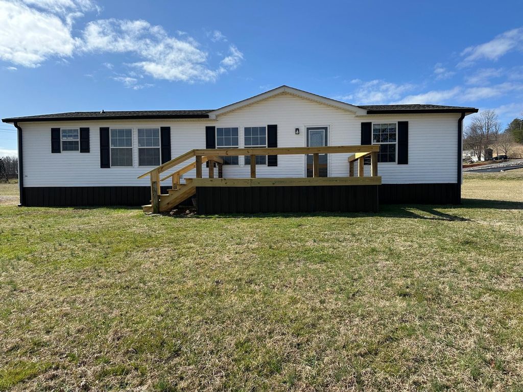165 Tower Road, Grandview, TN 37337