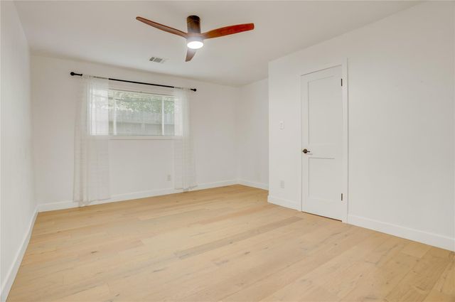 10803 Chevy Chase Drive, Houston, TX 77042