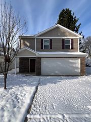 904 N 13th Street, Elwood, IN 46036