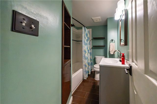 1120 Clare Ave, Shaler, PA 15209