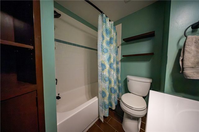 1120 Clare Ave, Shaler, PA 15209