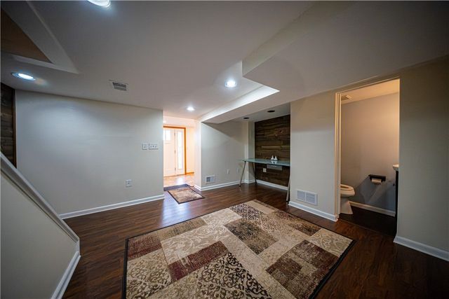 1120 Clare Ave, Shaler, PA 15209