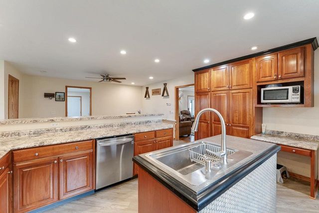 E13095 County Rd. W, Baraboo, WI 53913