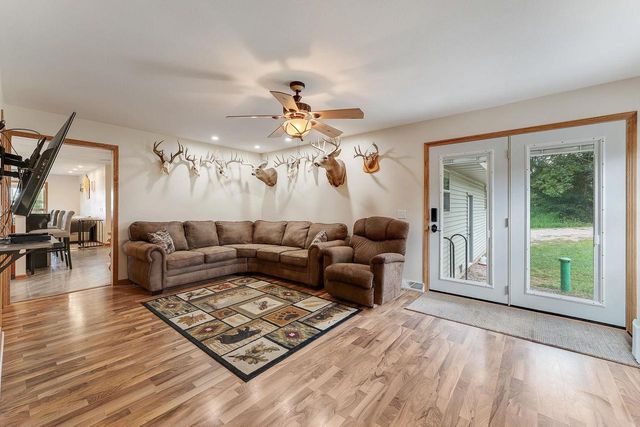 E13095 County Rd. W, Baraboo, WI 53913