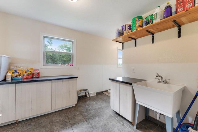 E13095 County Rd. W, Baraboo, WI 53913