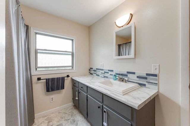 E13095 County Rd. W, Baraboo, WI 53913