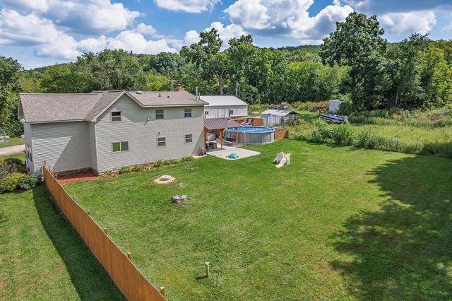 E13095 County Rd. W, Baraboo, WI 53913