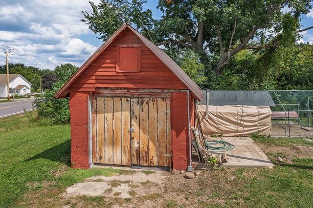 E13095 County Rd. W, Baraboo, WI 53913