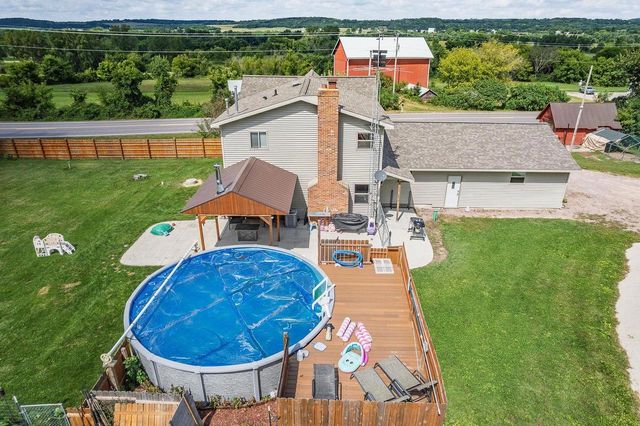 E13095 County Rd. W, Baraboo, WI 53913