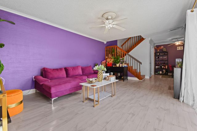 2406 24th Lane, Greenacres, FL 33463