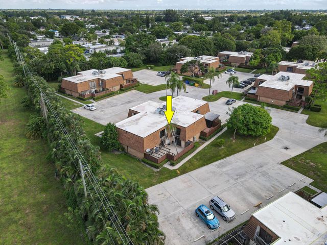 2406 24th Lane, Greenacres, FL 33463