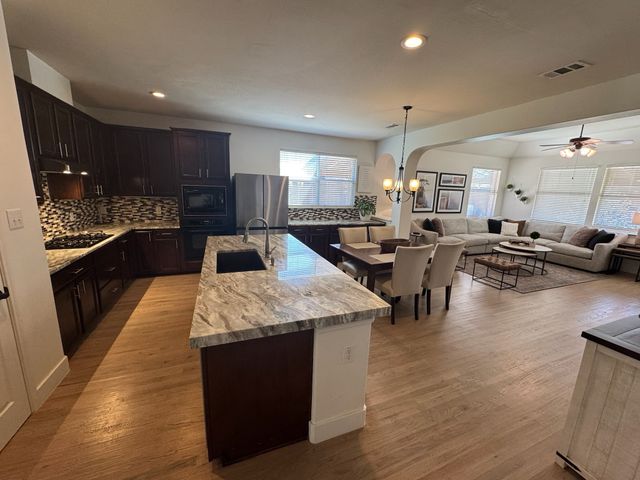 10359 Promontory Drive, Frisco, TX 75035